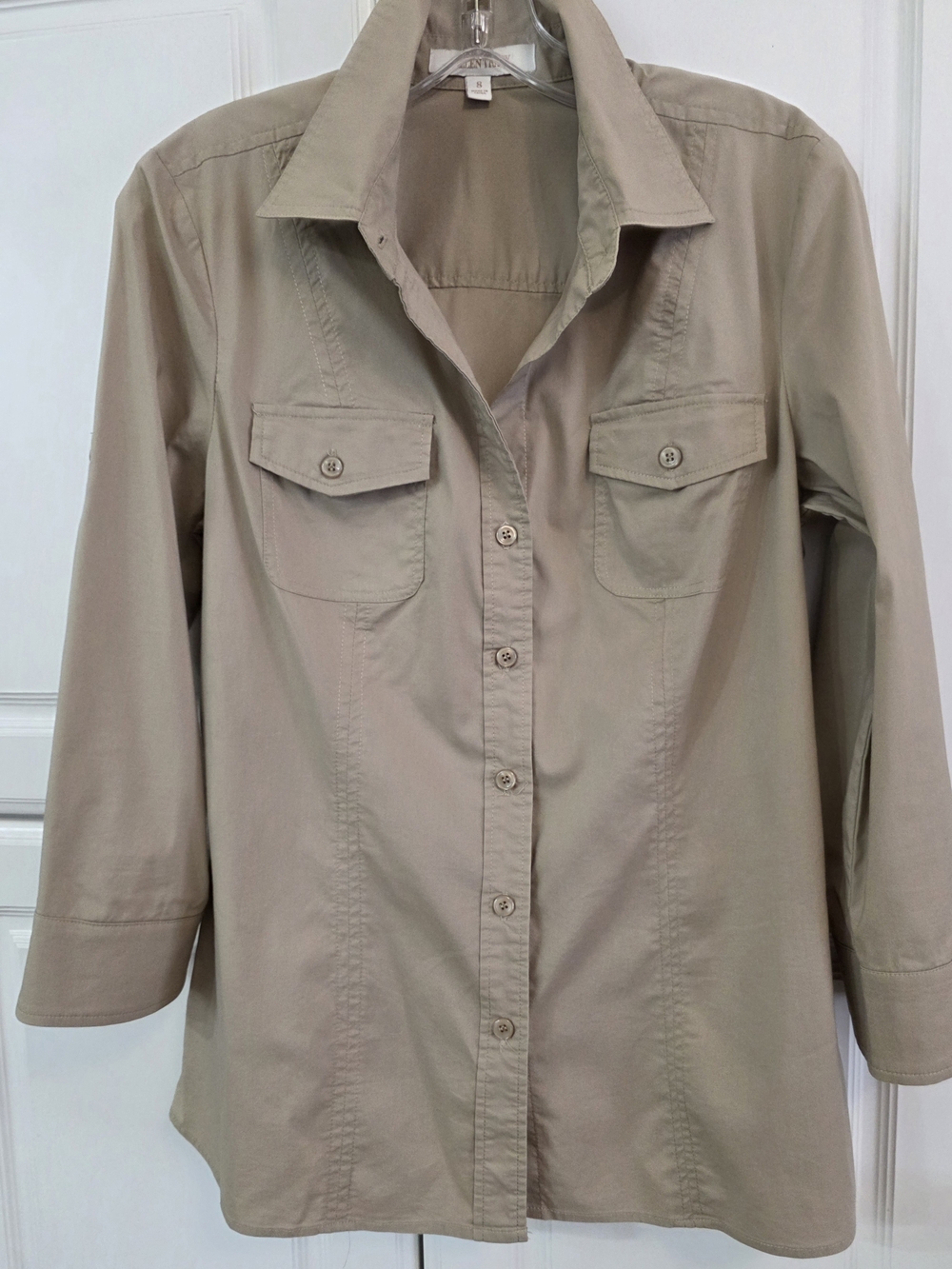 Ellen Tracy Tan Button-Front Utility/ Safari Shirt Size 8 - EUC